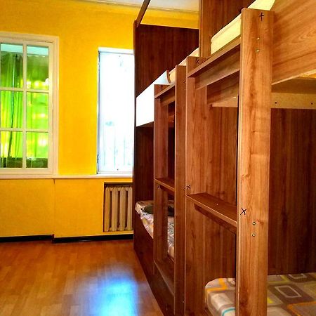 Apelsin Hostel Almaty Exterior photo