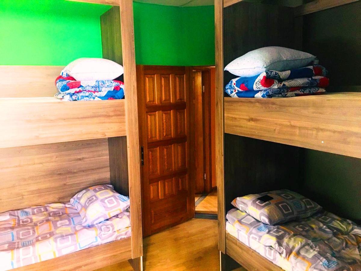 Apelsin Hostel Almaty Exterior photo